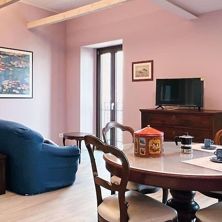 Gio House - Affitti Brevi Italia Διαμέρισμα Onno Εξωτερικό φωτογραφία