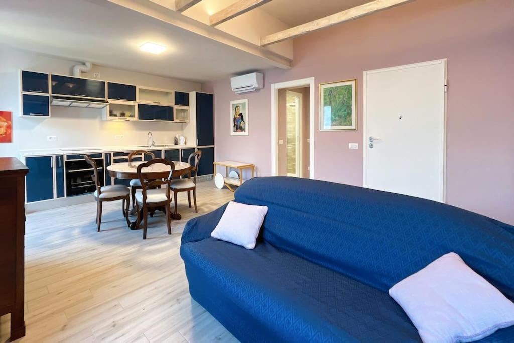 Gio House - Affitti Brevi Italia Διαμέρισμα Onno Εξωτερικό φωτογραφία